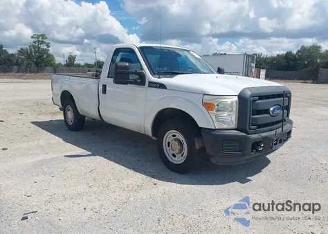 2013 Ford F-350 Xl из США, поврежденный, VIN 1FTBF3A69DEB37961